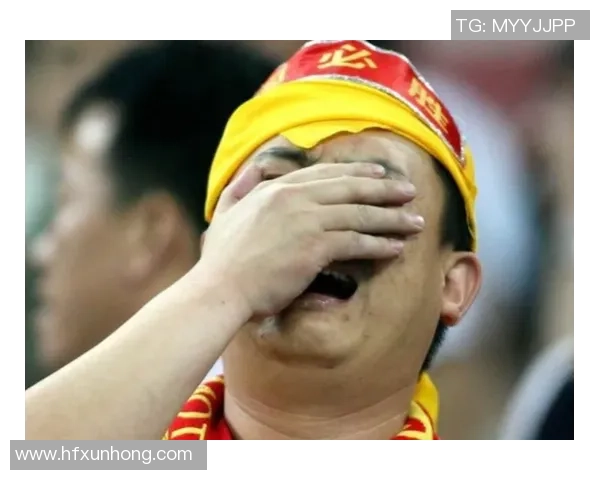 足球明星在直播中意外讲错语言引发网友热议和搞笑反应视频合集